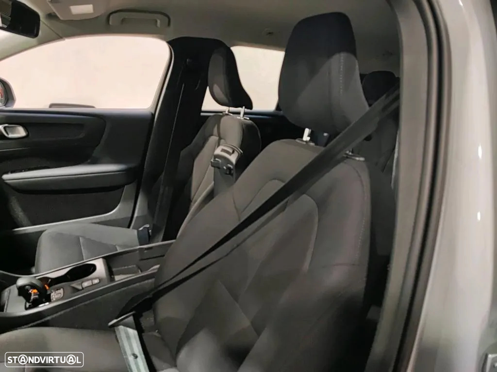 Volvo XC 40 1.5 T4 PHEV Essential - 7