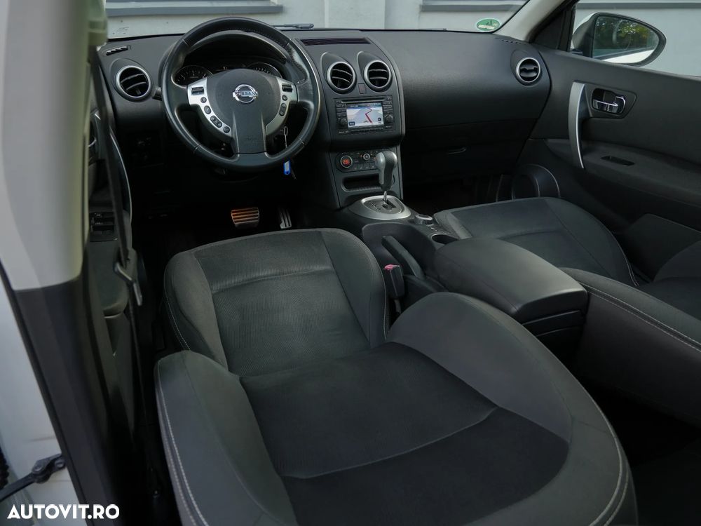 Nissan Qashqai 2.0 DCI 4 x 4 DPF Aut acenta - 7