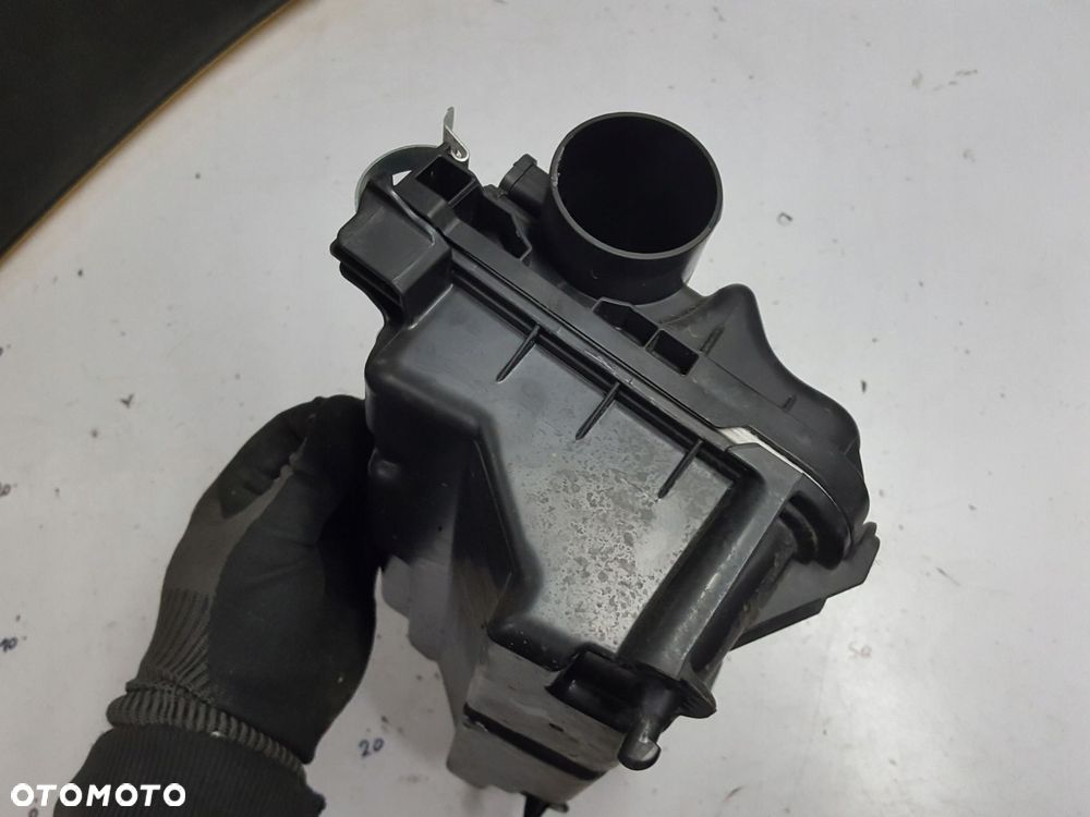 SUZUKI SWIFT MK8 17r- 1.2 B OBUDOWA FILTRA POWIETRZA - 3