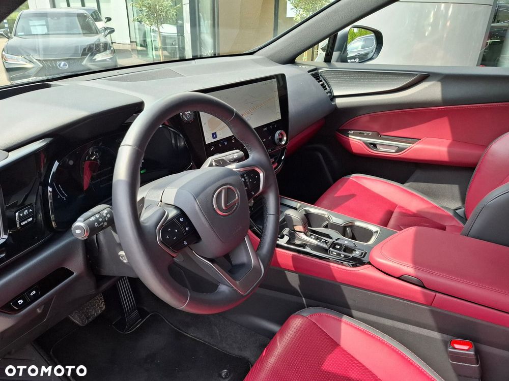 Lexus NX 350h Omotenashi AWD - 11