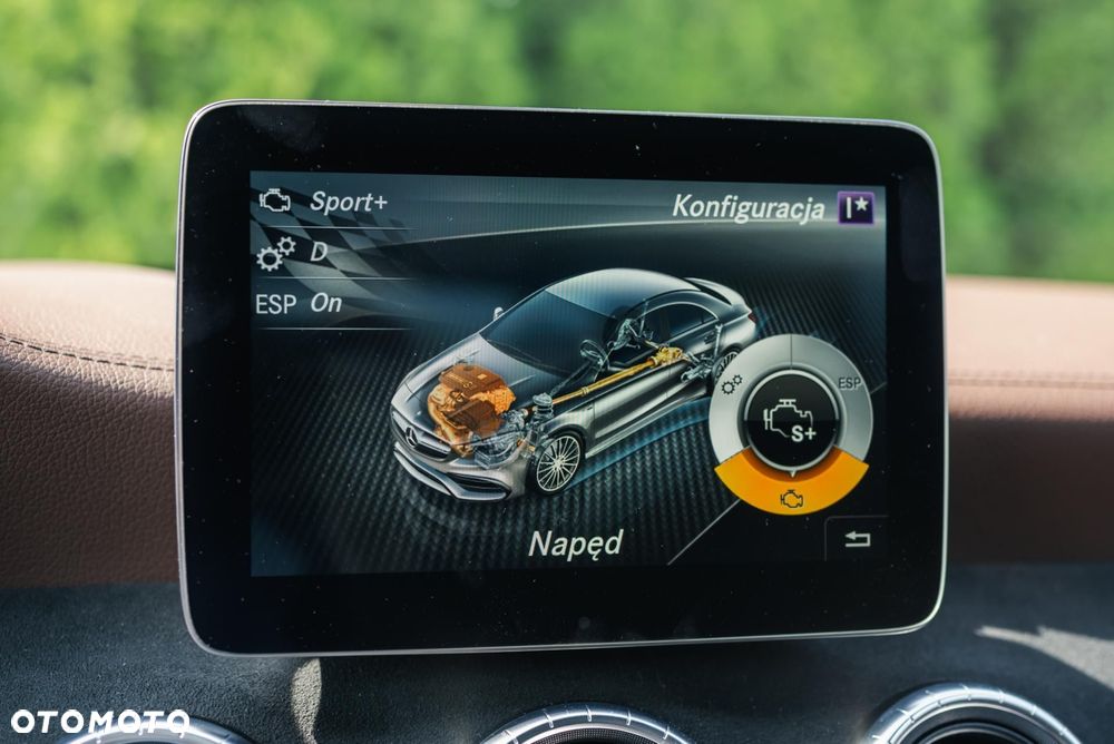 Mercedes-Benz CLA AMG 45 4-Matic - 19