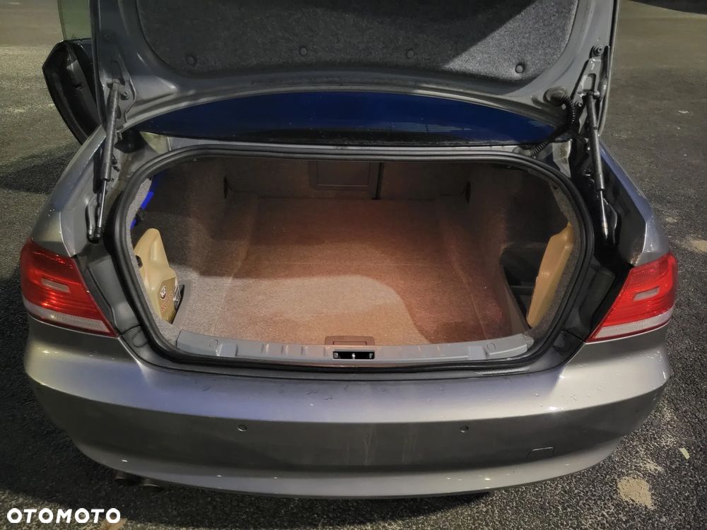 BMW Seria 3 325i - 15