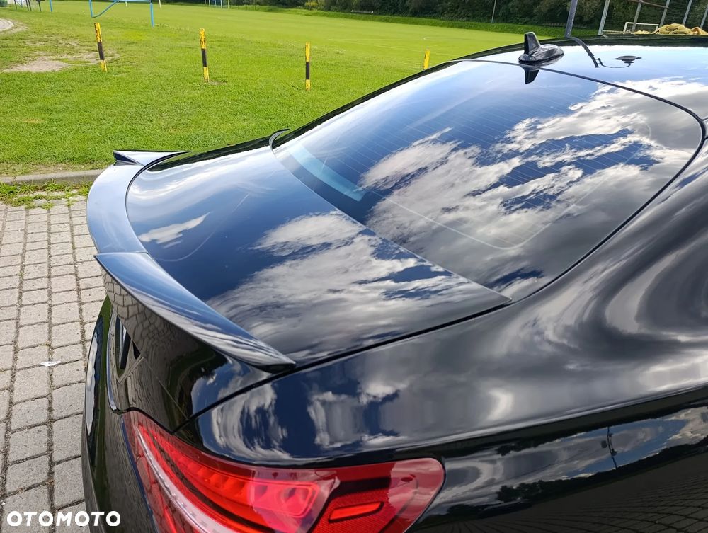 Mercedes-Benz CLA 180 7G-DCT UrbanStyle Edition - 13