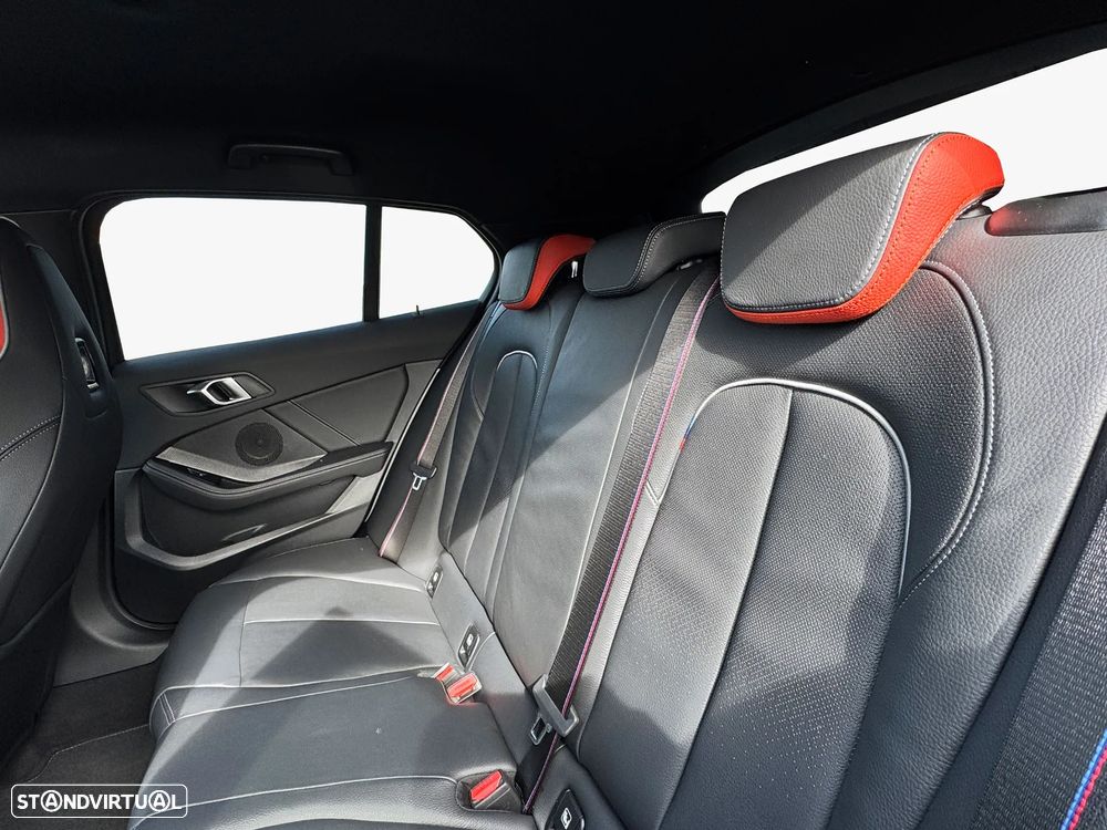 BMW 116 d Pack Color Vision Auto - 12