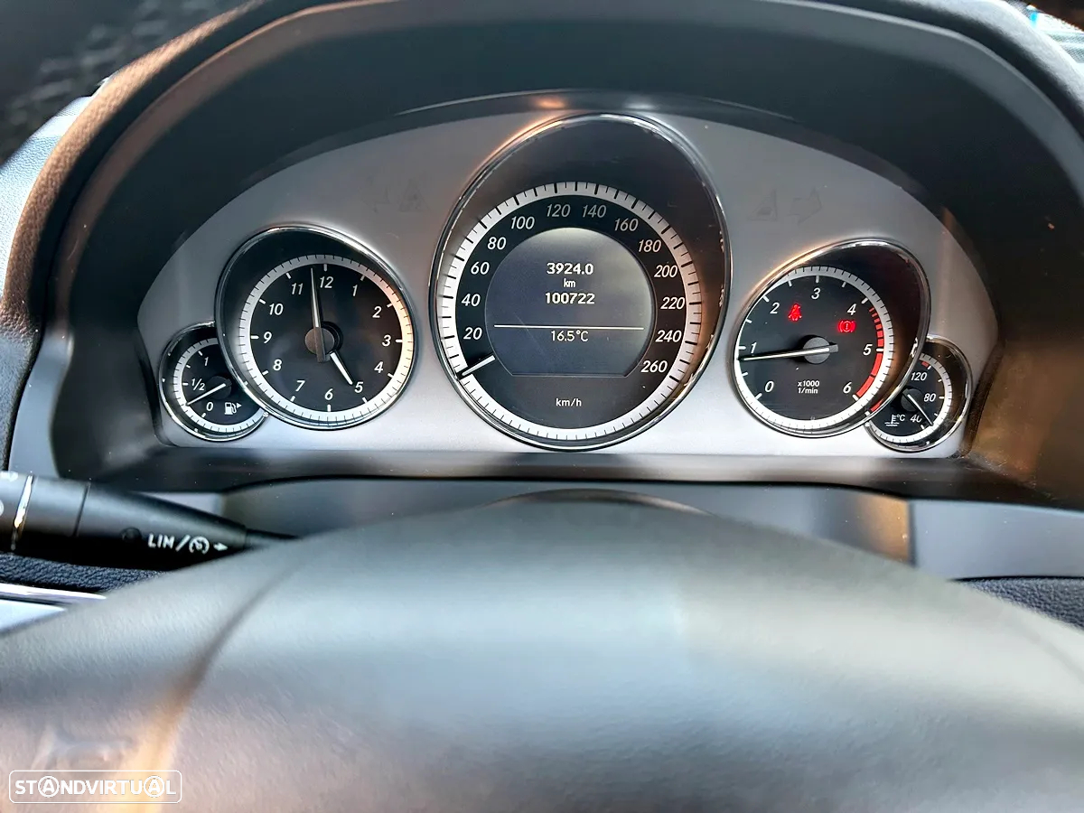 Mercedes-Benz E 220 CDi Avantgarde BlueEfficiency - 15