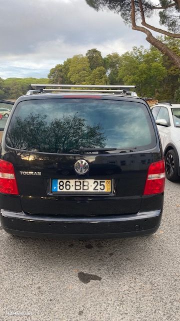 VW Touran - 2