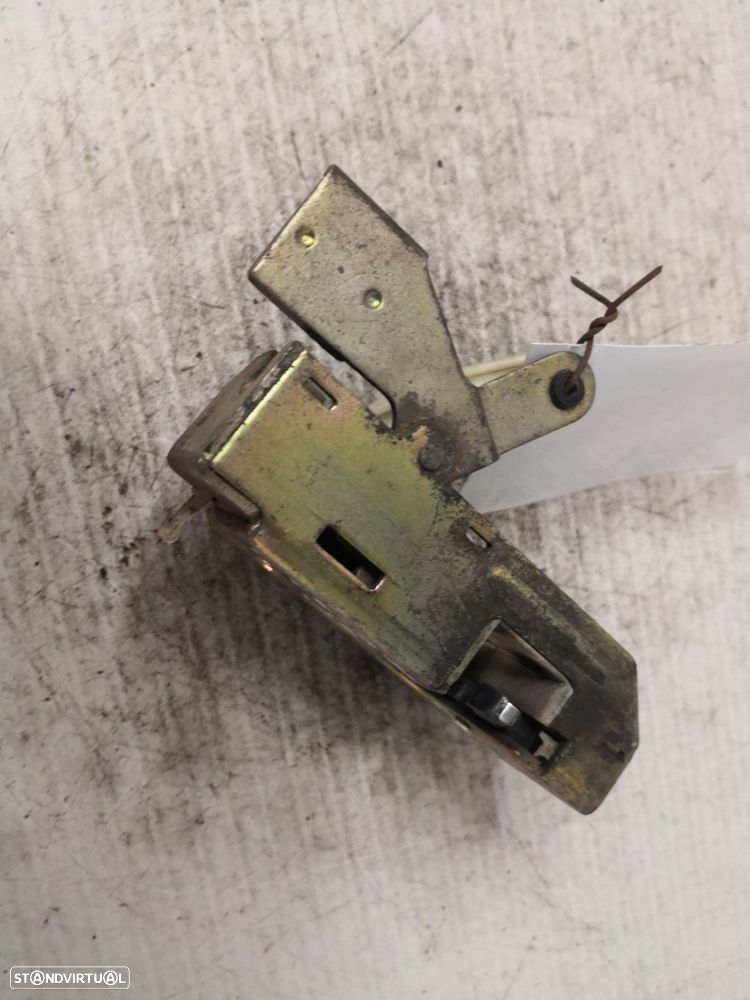 Fecho Da Porta Trás Dto Ford Fiesta Iii (Gfj) - 2