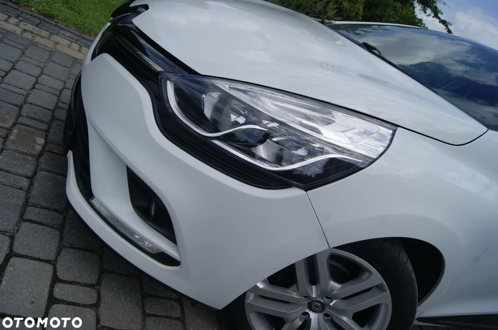 Renault Clio - 7