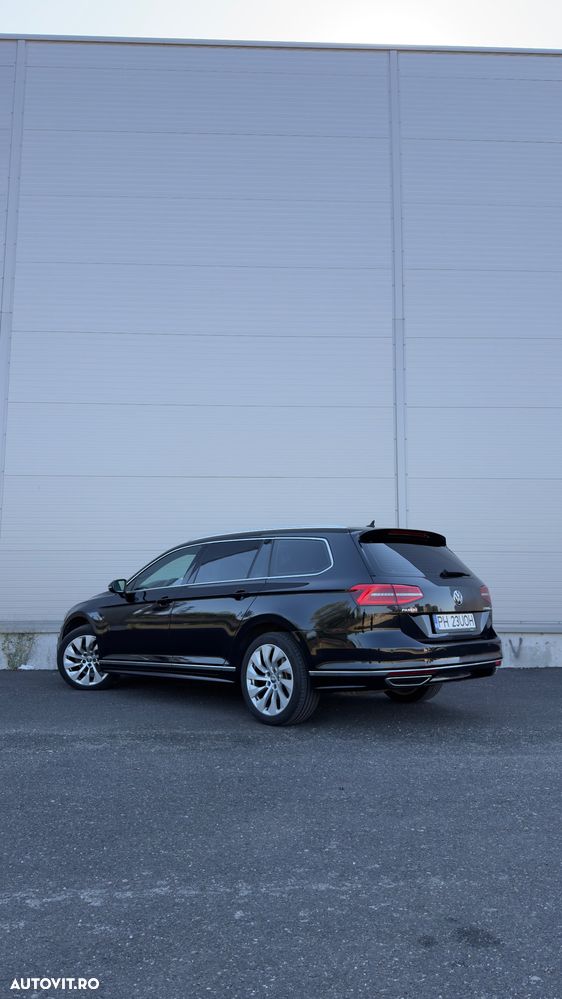 Volkswagen Passat 2.0 TDI DSG R Executive - 12