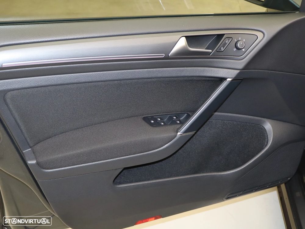 VW Golf 2.0 TSI GTI DSG Performance - 18