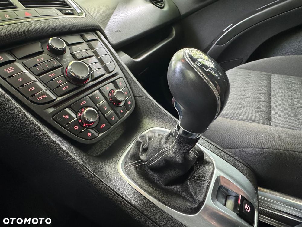 Opel Meriva 1.4 Cosmo - 23
