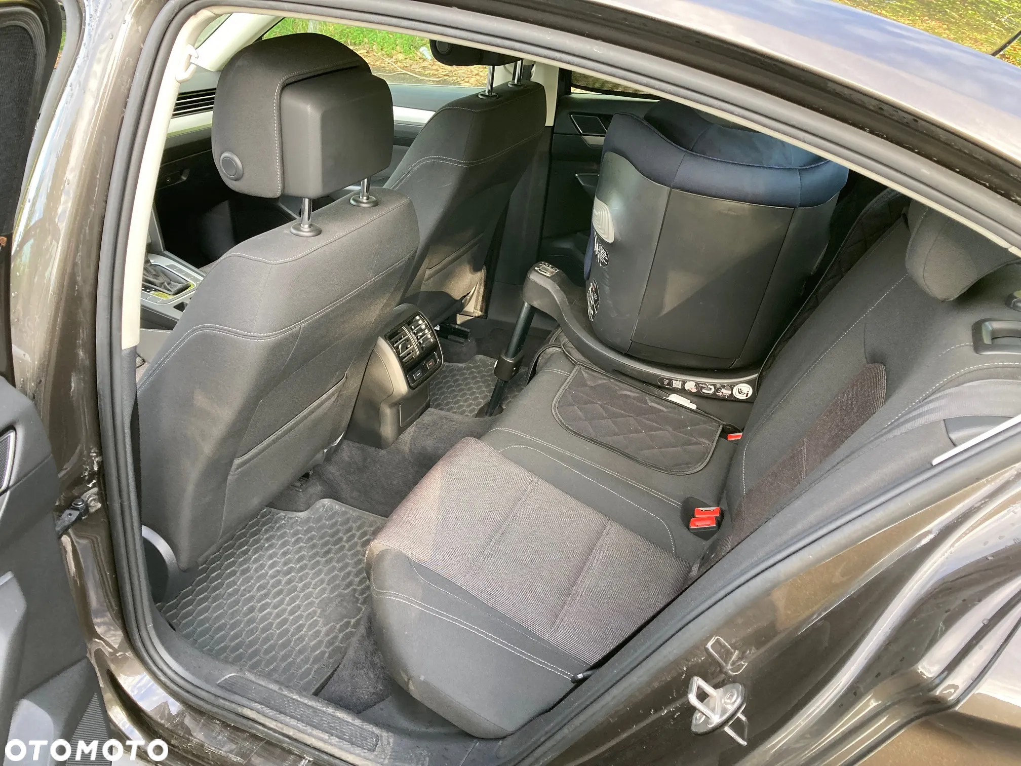 Volkswagen Passat 2.0 TDI BMT Comfortline DSG - 12