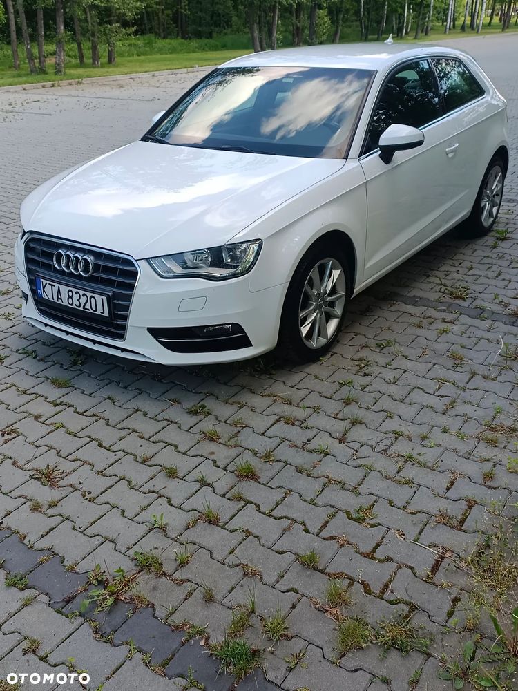 Audi A3 3-drzwiowe 1.6 TDI clean diesel Ambiente - 1