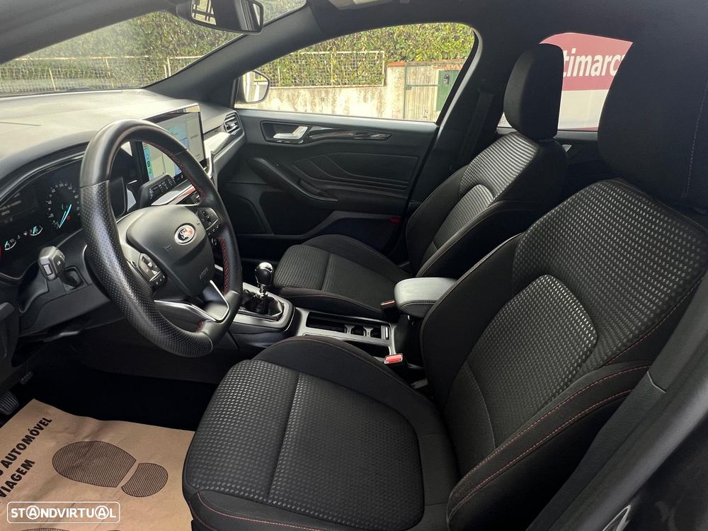 Ford Focus 1.0 EcoBoost MHEV ST-Line Style SIP - 28