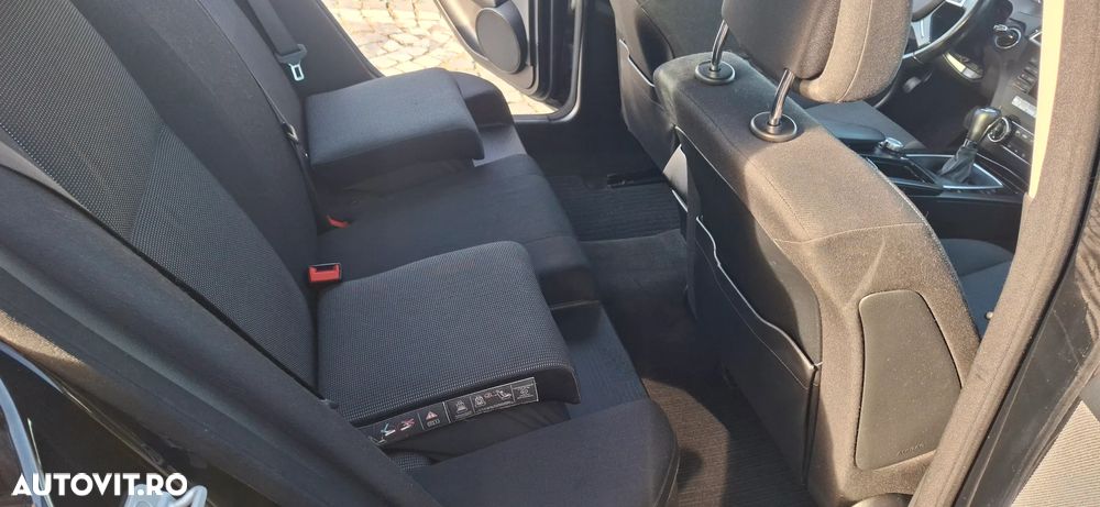 Mercedes-Benz C 220 CDI DPF BlueEFFICIENCY - 2