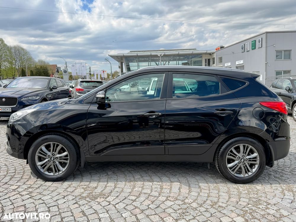 Hyundai ix35 2.0 CRDI 4WD Automatik Fifa World Cup Gold Edition - 19