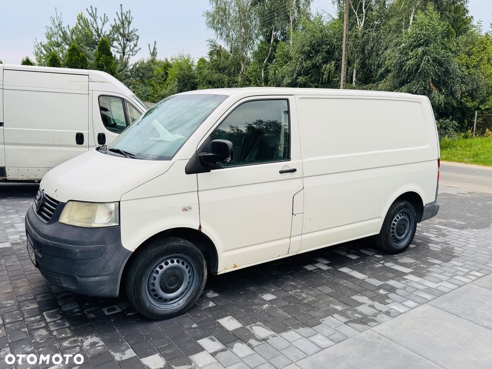Volkswagen Transporter T5 - 1