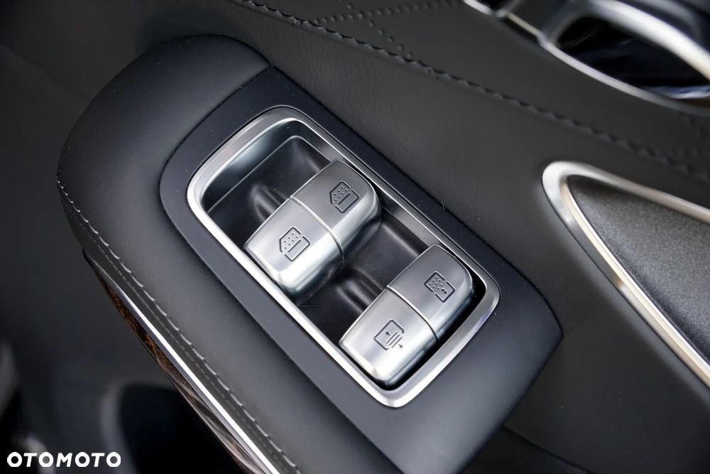 Mercedes-Benz Klasa S 65 AMG L AMG Speedshift 7G-TRONIC - 30
