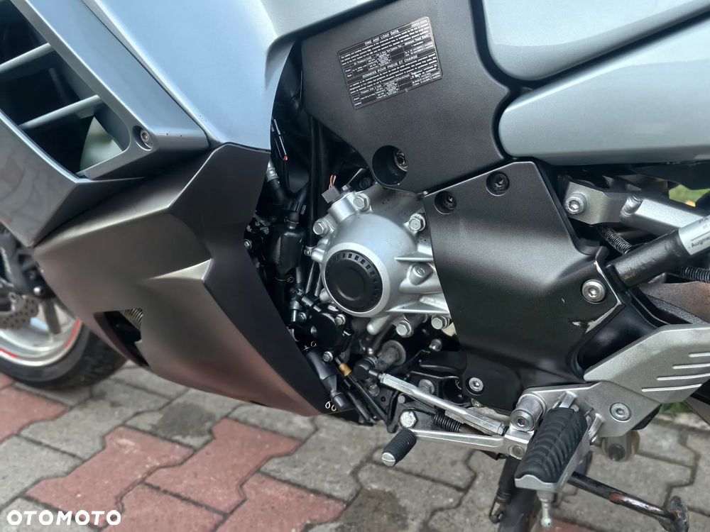 Kawasaki GTR - 30