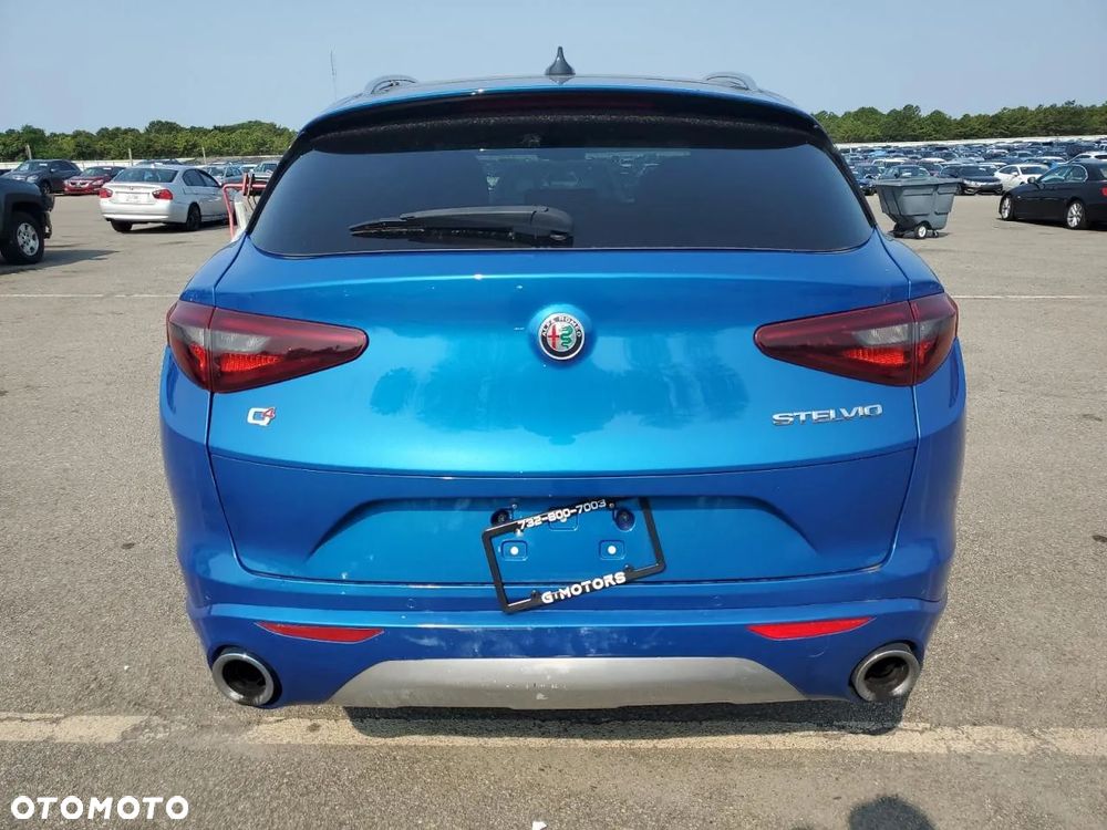 Alfa Romeo Stelvio 2.0 Turbo TI Q4 - 6