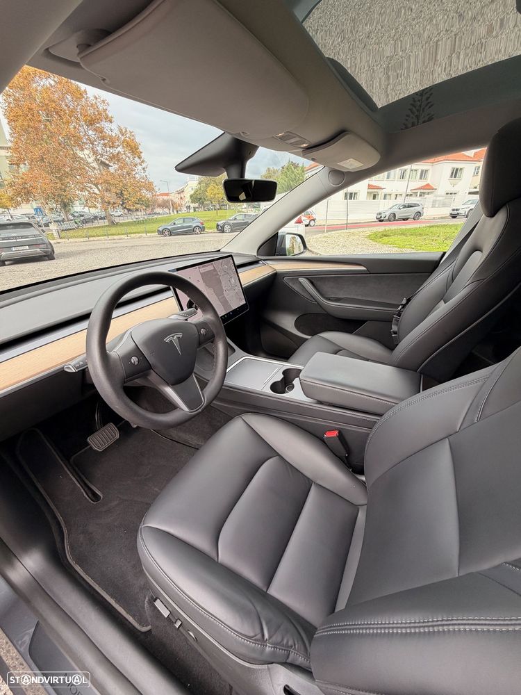 Tesla Model Y Long Range Tração Integral - 16