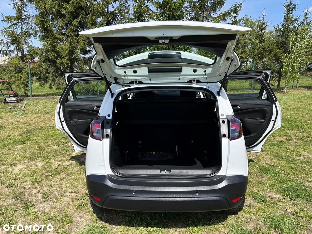 Opel Crossland X - 10