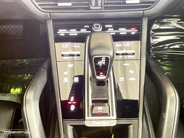 Porsche Cayenne Platinum Edition - 33