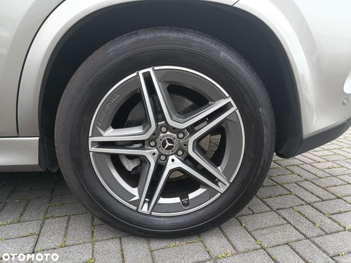 Mercedes-Benz GLE - 19