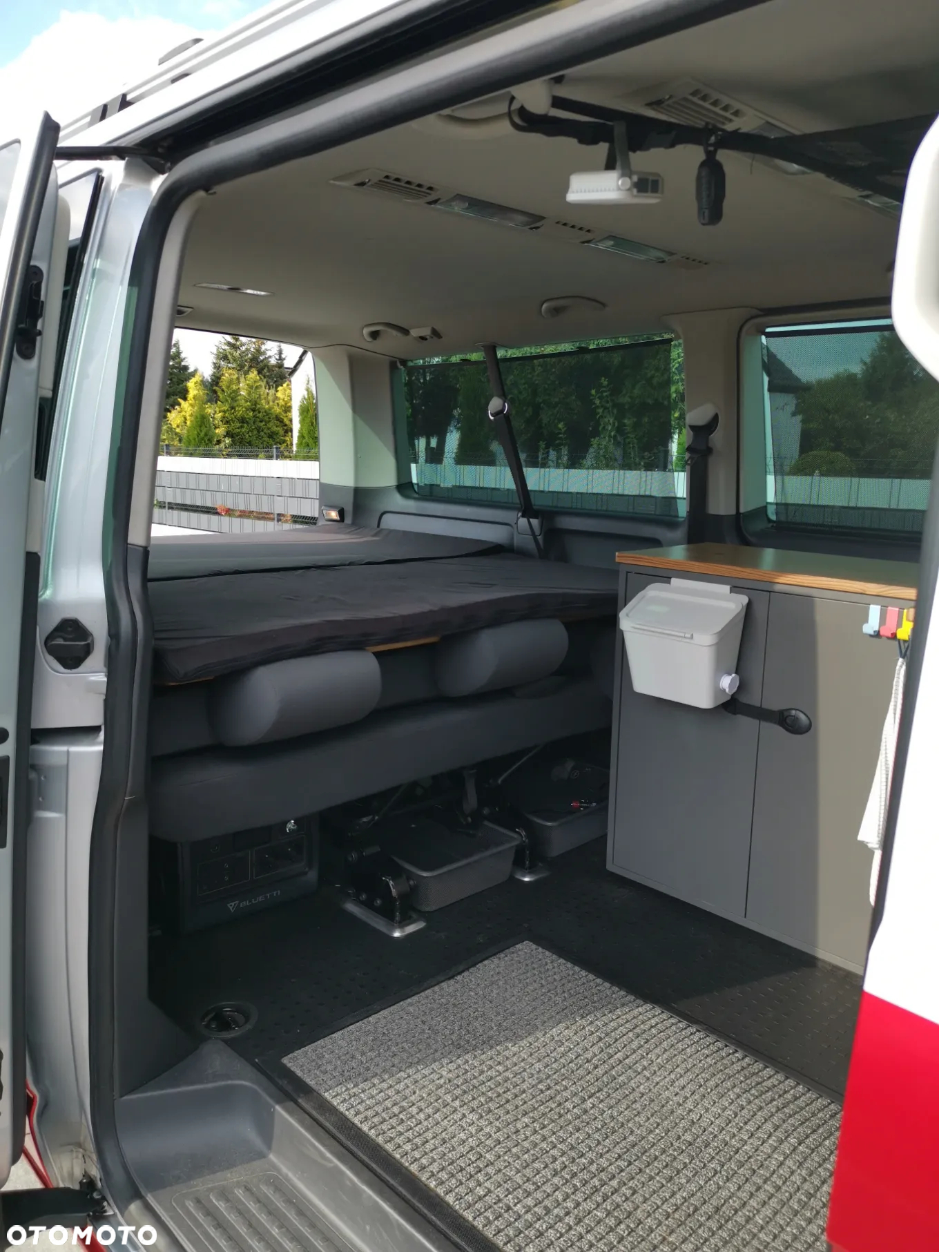 Volkswagen Transporter - 14