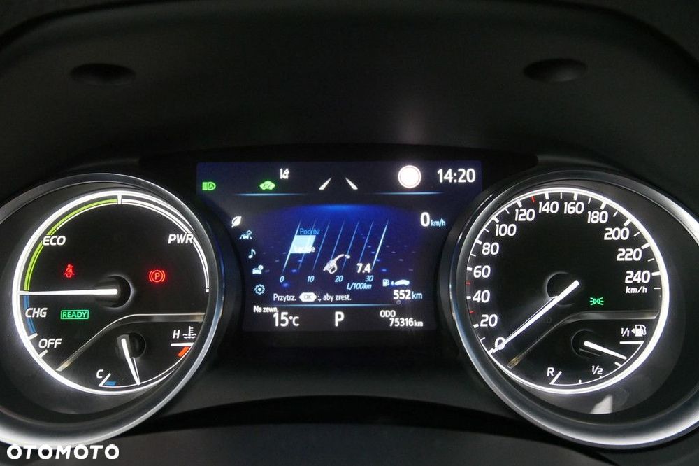 Toyota Camry 2.5 Hybrid Comfort CVT - 9