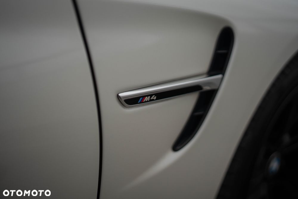 BMW M4 DKG - 28