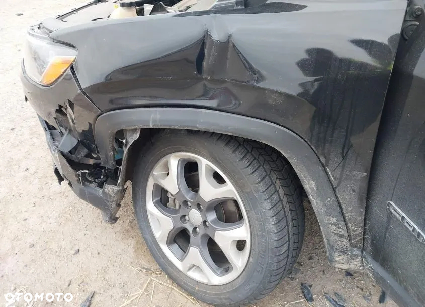 Jeep Compass - 8