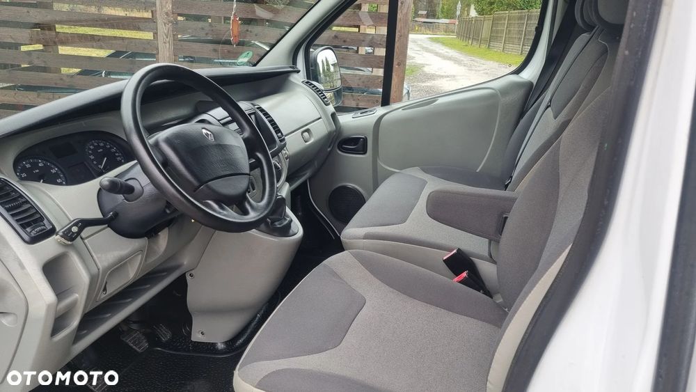 Renault Trafic - 6
