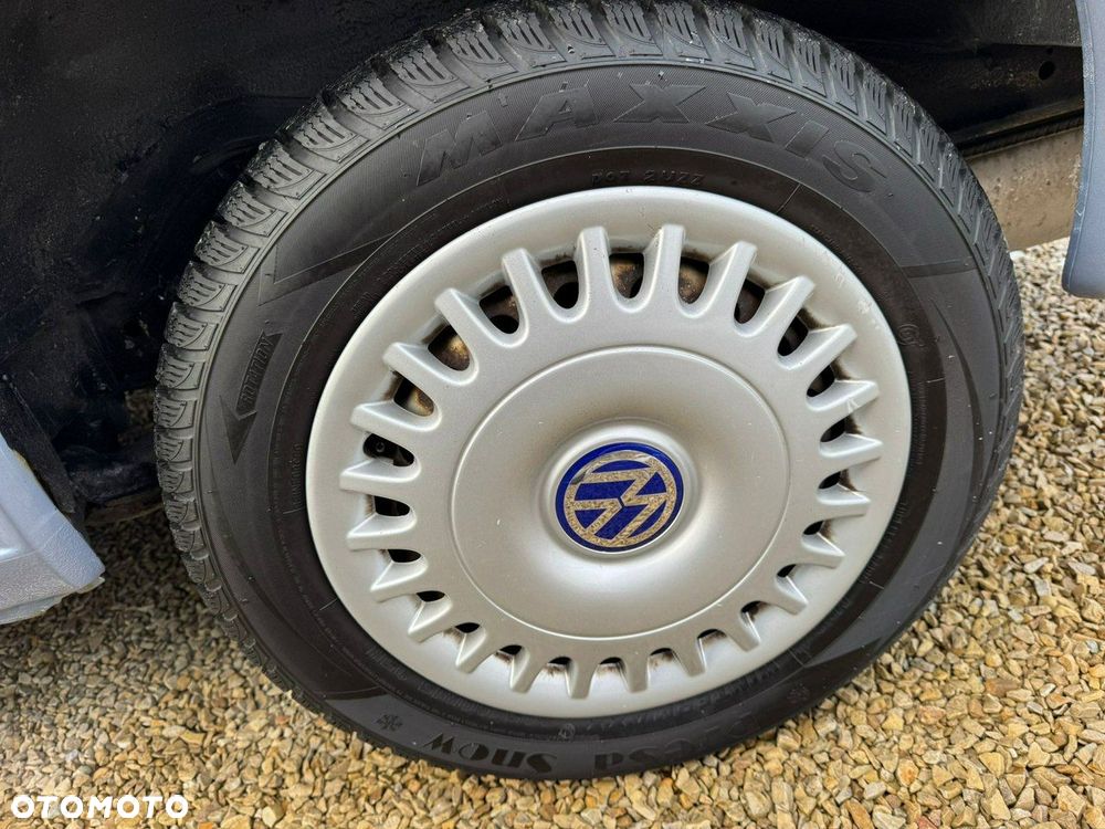 Volkswagen Caravelle - 20