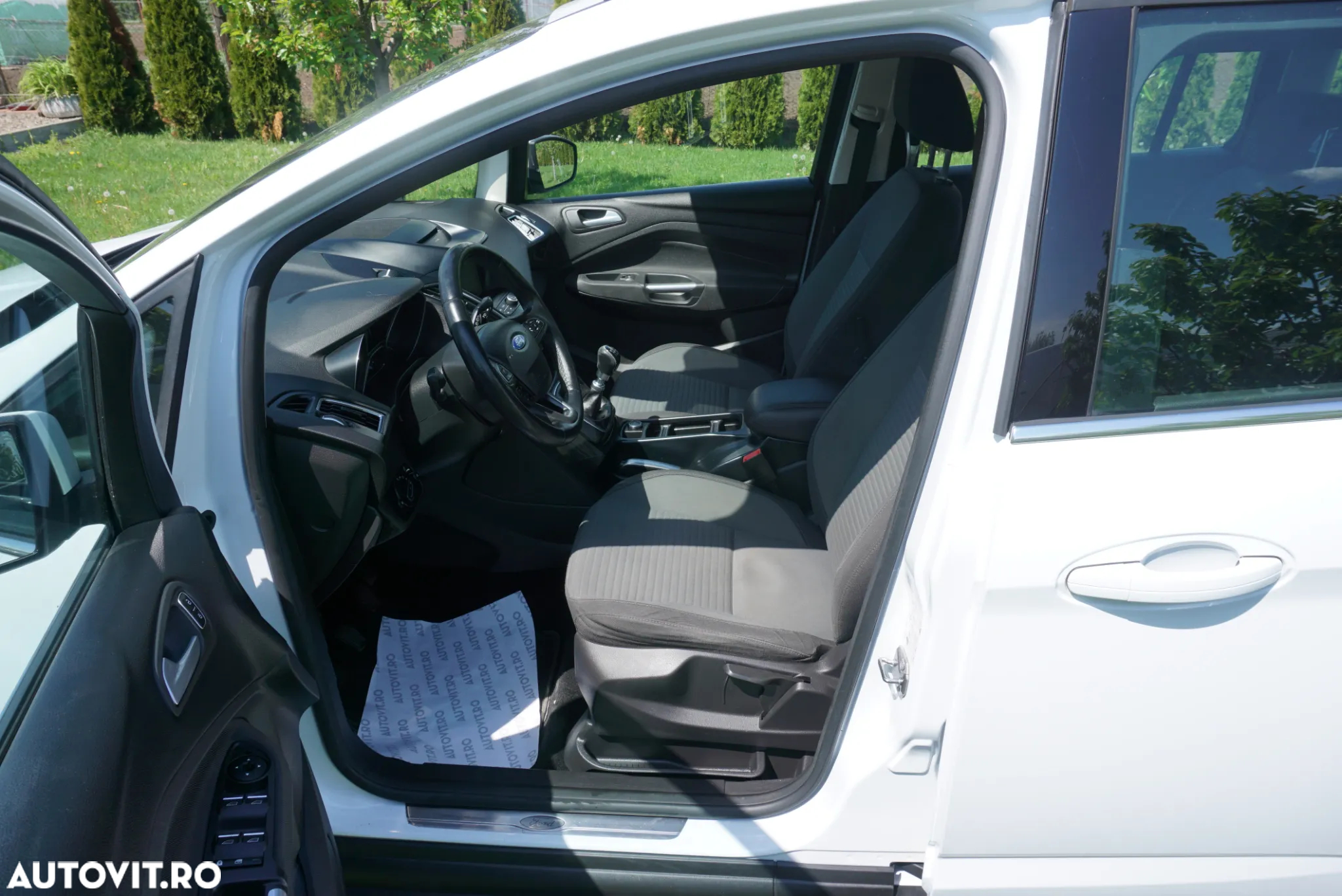 Ford Grand C-Max 1.5 TDCi Start-Stopp-System Business Edition - 6