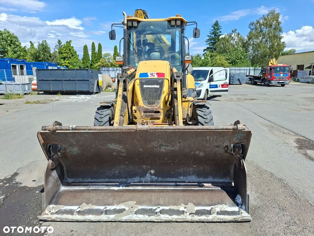 Komatsu Wb93R 4X4 - 2