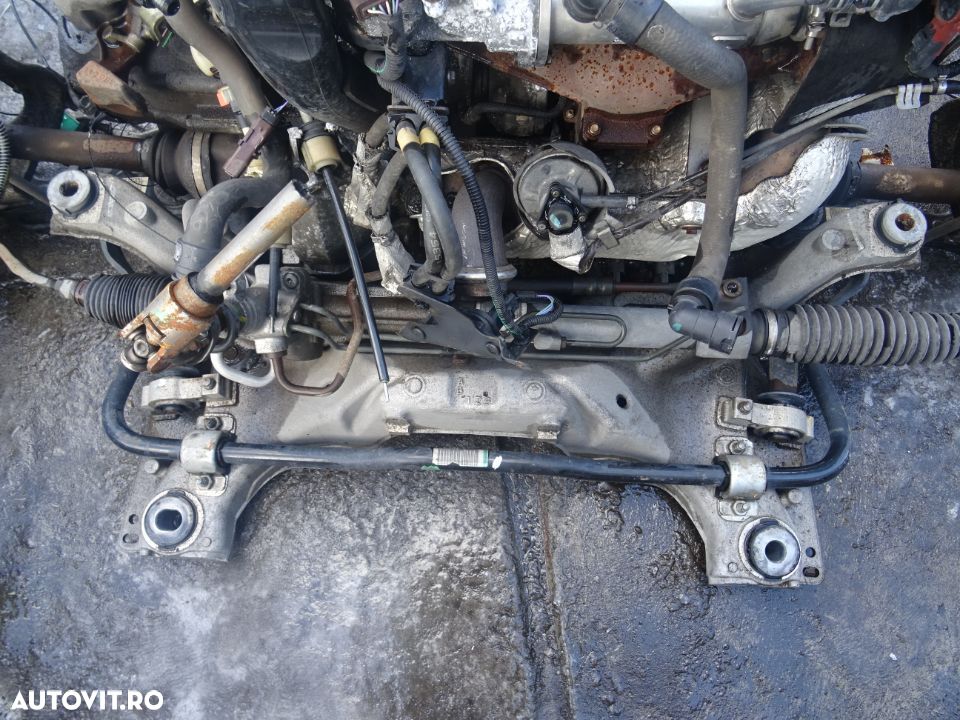 Vand Jug Motor Peugeot 407 2.0 HDI 136CP Euro4 din 2008 - 1