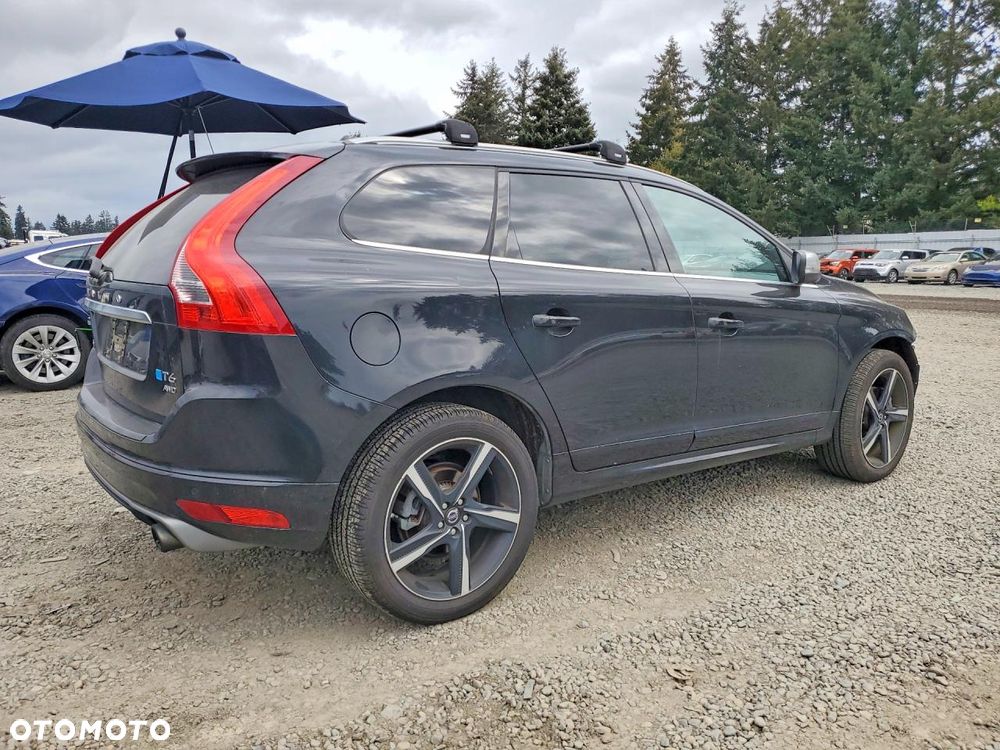 Volvo XC 60 T6 AWD RDesign - 4