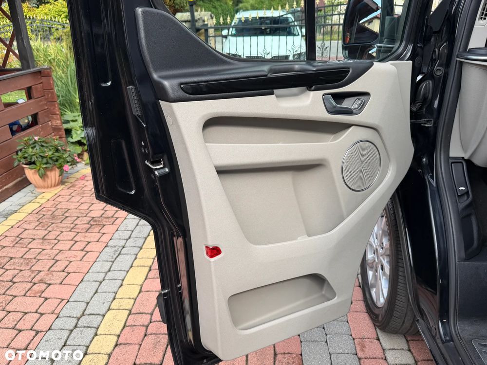 Ford Tourneo Custom 2.0 TDCi L2 Titanium SelectShift - 27
