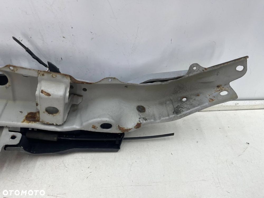 Pas przedni Nissan Note I E11 06-12r. wzmocnienie górne pasa maski oryginalne zamek - 13