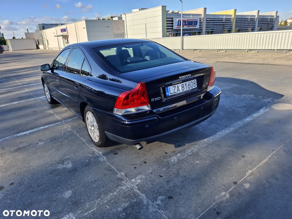 Volvo S60 2.4 Summum - 6