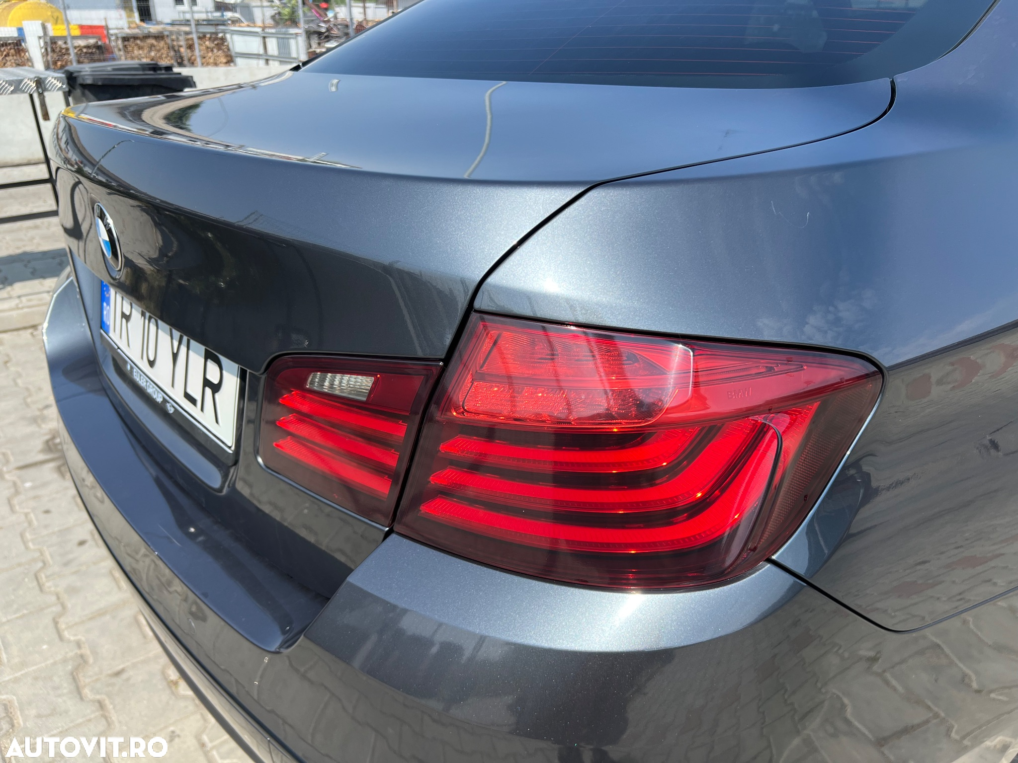 BMW Seria 5 520d xDrive Aut. Luxury Line - 7