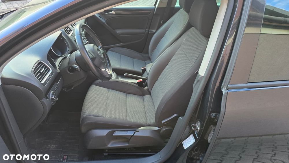 Volkswagen Golf 1.6 Comfortline - 9