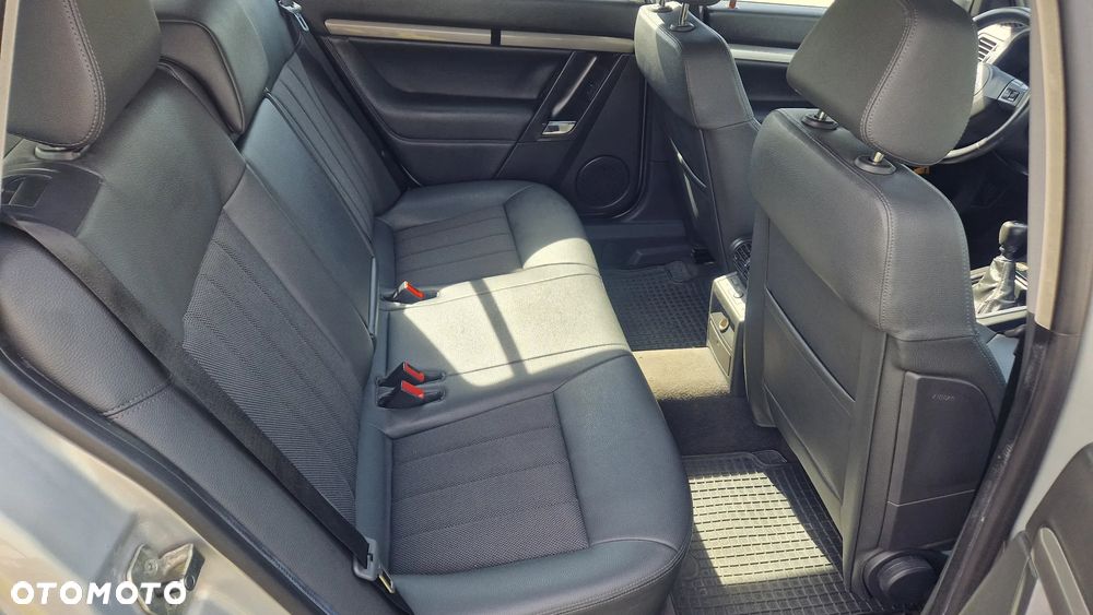 Opel Vectra 1.9 CDTI Elegance - 18