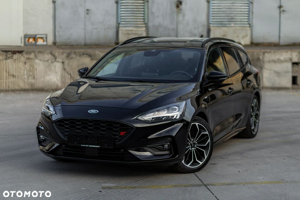 Ford Focus - 2