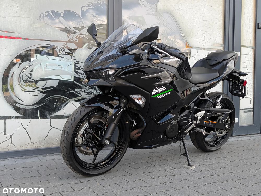 Kawasaki Ninja 500 - 2
