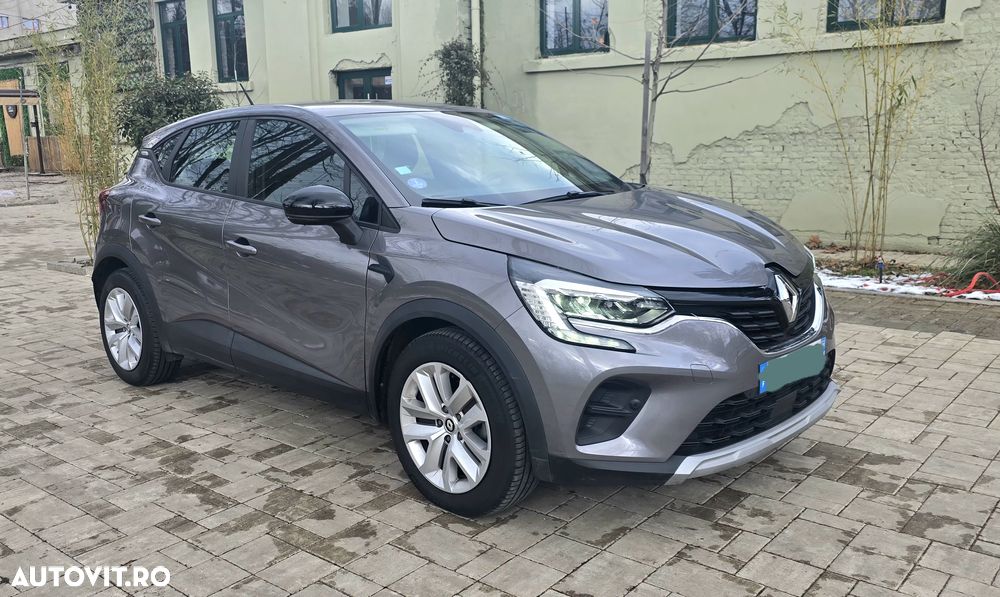 Renault Captur - 1