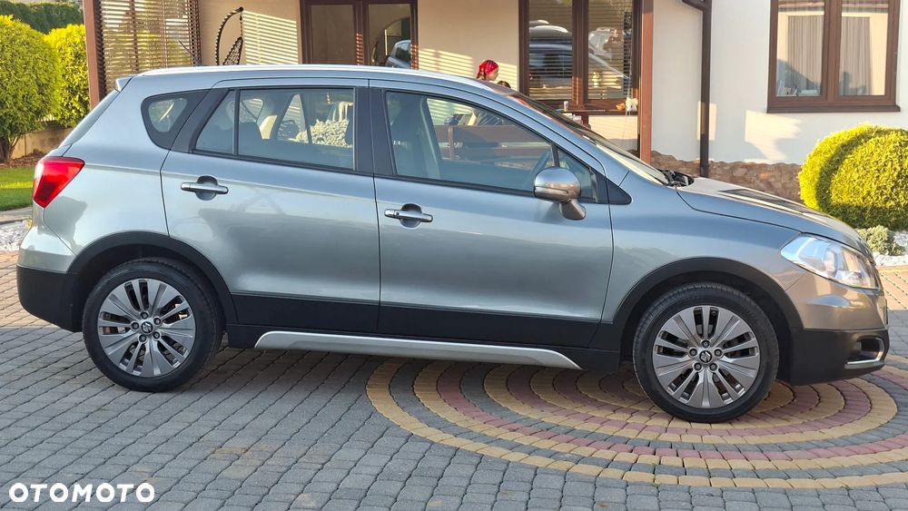 Suzuki SX4 S-Cross 1.6 Premium - 3