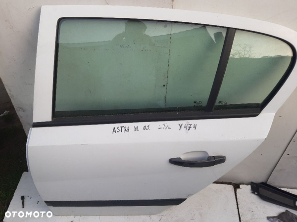 DRZWI PRAWY LEWY TYŁ OPEL ASTRA H 3 Y474