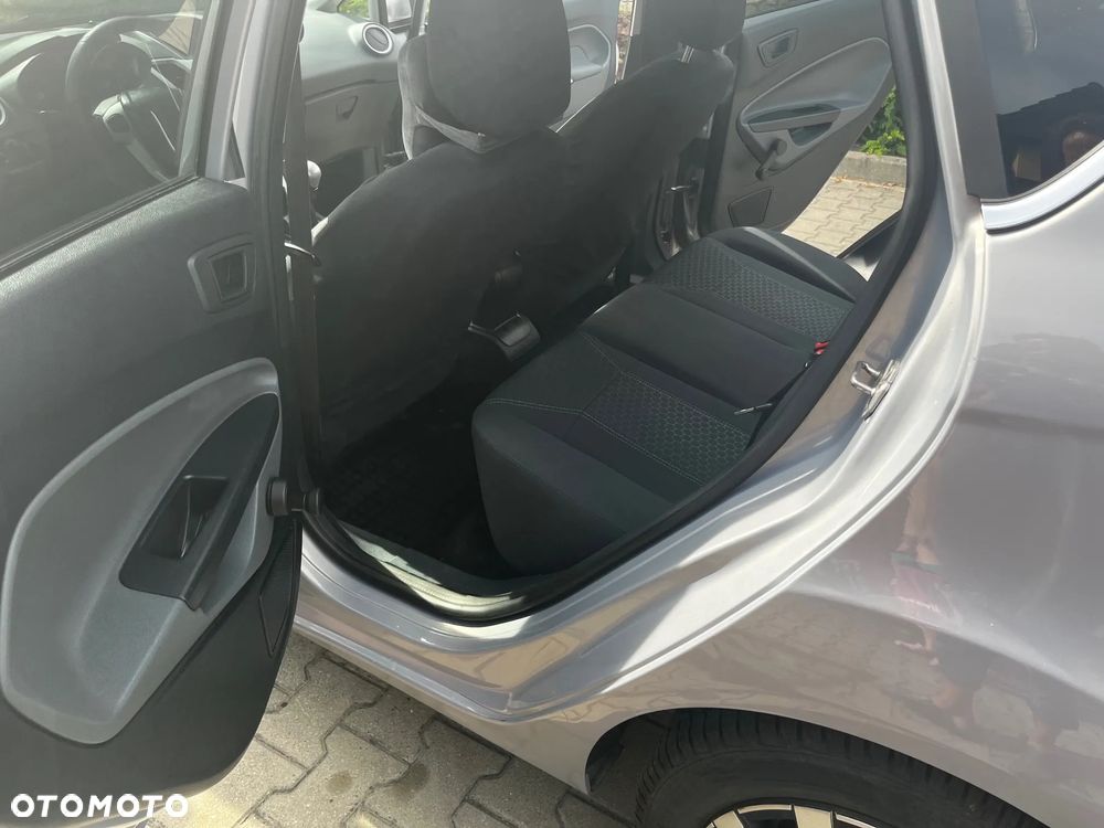 Ford Fiesta 1.4 TDCi Platinium X - 8